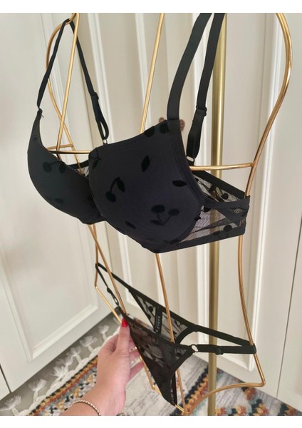 Siyah Desenli Sütyen Takımı fiyatları