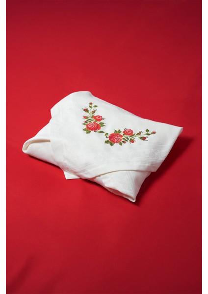 Kırmızı Güllü Nakışlı Seccade Takımı