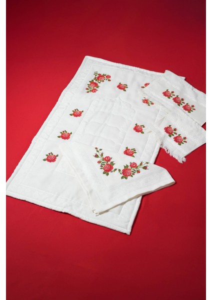 Kırmızı Güllü Nakışlı Seccade Takımı modelleri