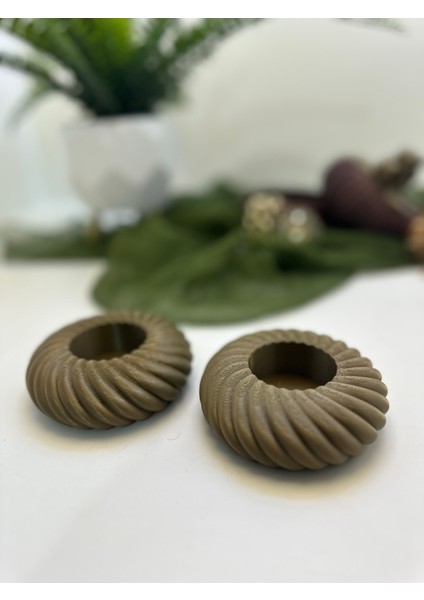 3D Baskı Gold Renk Spiral Şekilli Mumluk 2'li Set