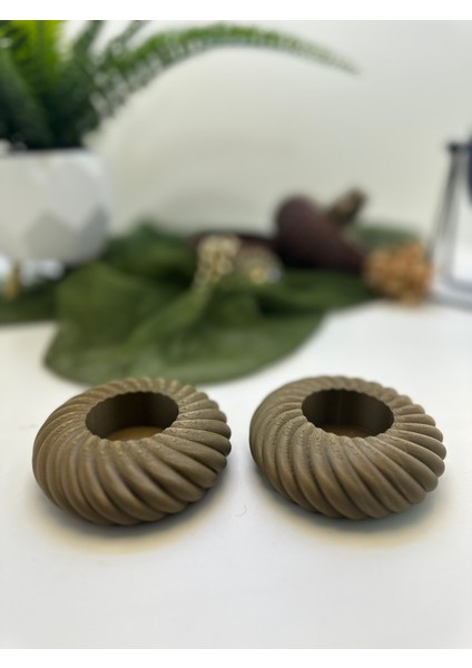3D Baskı Gold Renk Spiral Şekilli Mumluk 2'li Set fiyatları