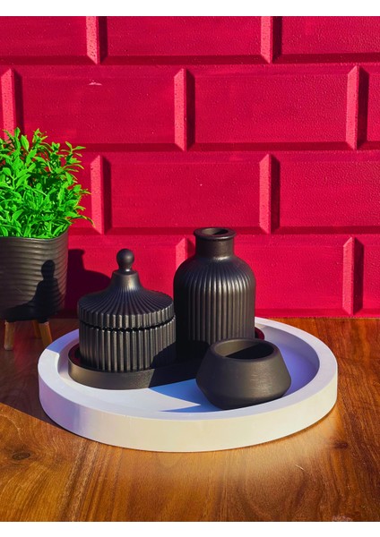 Siyah & Beyaz Modern Seramik 6 Parça Dekor Seti – Minimalist ve Şık Tasarım
