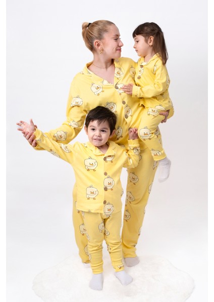 Pamuk Anne Bebek Çocuk Pijama Takımı Düğme Detaylı Desenli