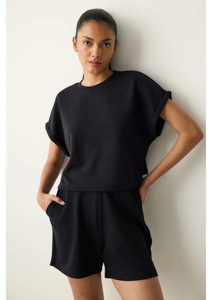 Siyah Bisiklet Yaka Silky Touch Tişört