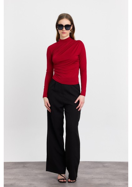 20059 Büzgü Detay Sandy Bluz Kırmızı fırsatları