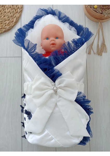 Yenidoğan Izmir Incisi Tül Işlemeli Pamuklu Fiyonklu Kundaklı Lüks 3lü Alt Açma Seti modelleri