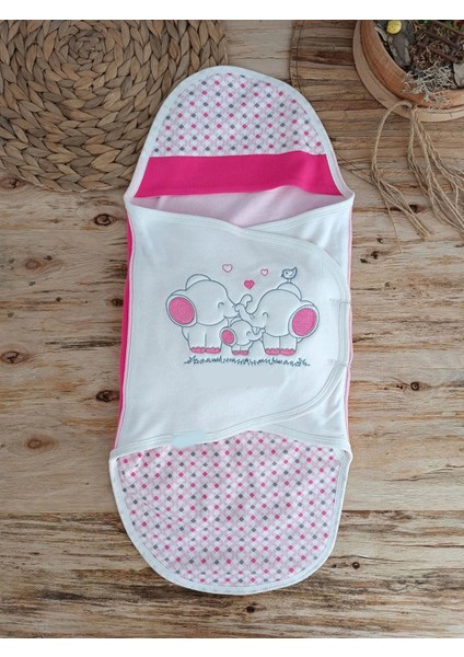 Yenidoğan Mutlu Fil Ailesi Nakışlı Çıt Çıt Kapamalı Bebek Kundak