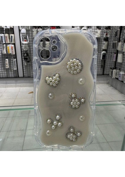iPhone 11 Uyumlu 3D Kabartmalı Şeffaf Silikon Kılıf Inci Taş Kalp Desenli Kamera Korumalı Kapak
