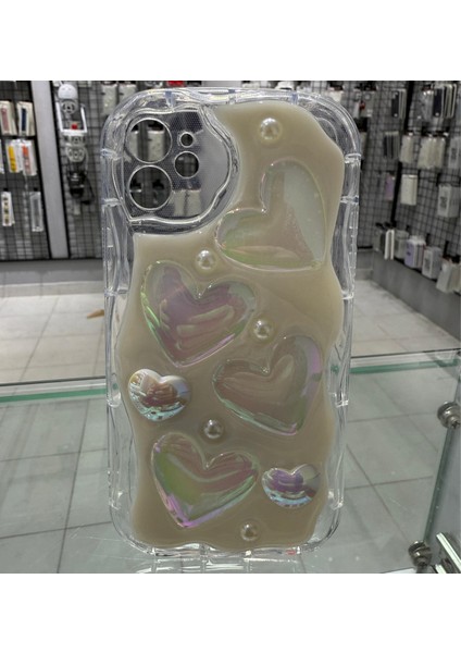 iPhone 11 Uyumlu 3D Kabartmalı Şeffaf Silikon Kılıf Kalp Desenli Kamera Korumalı Sert Kapak