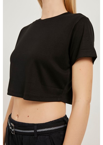 Bisiklet Yaka Crop Soft T-Shirt modelleri