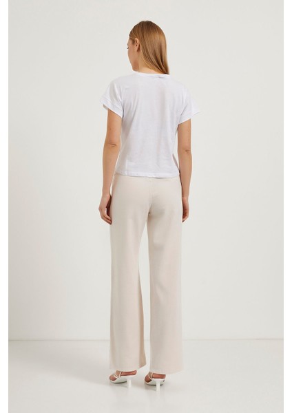 Cep Detaylı Bisiklet Yaka T-Shirt fırsatları