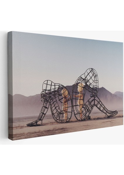 Yanan Adam Festivali Birbirine Sırtını Dönen Yetişkin Bedenlerine Hapsedilen Çocuklar TABLO-5084