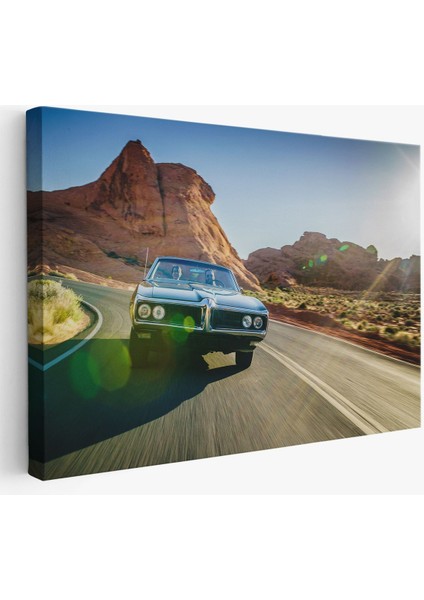 Çölde Eski Araba Dekoratif Kanvas Duvar TABLOSU-3516