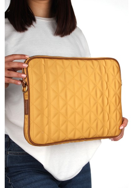 GK67 Macbook Air Pro 13 & 13.3 Inç Laptop Kılıfı Kapitone Uzun Askılı Sıvıya Dayanıklı Kumaş fırsatları