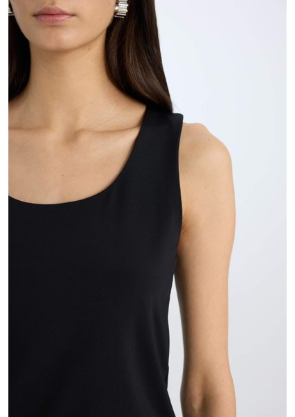Slim Fit Dar Kesim Basic Düz Yuvarlak Yaka Atlet C2622AX25SP