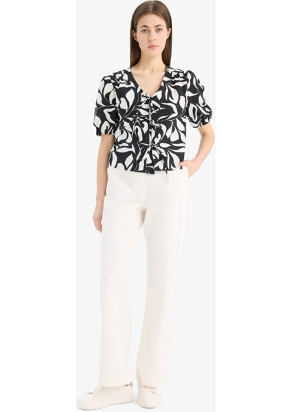 Regular Fit V Yaka Desenli Önden Bağlamalı Kısa Kollu Bluz F0090AX25SM