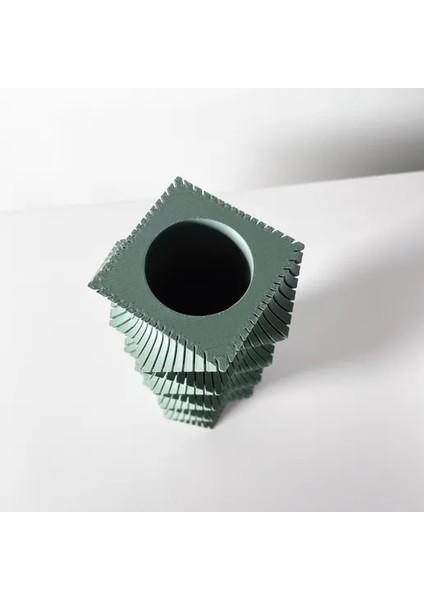 Zikzak Tasarımlı Geometrik Modern Vazo