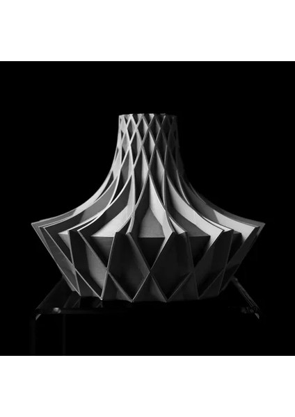 Kubbesel Tasarımlı Geometrik ve Simetrik Modern Vazo