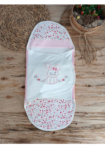 Yenidoğan Ilkbaharın Tavşanı Nakışlı Çıt Çıt Kapamalı Bebek Kundak