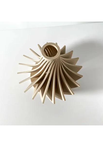 Spiral ve Çizgisel Tasarımlı Geometrik Modern Kahverengi Vazo modelleri