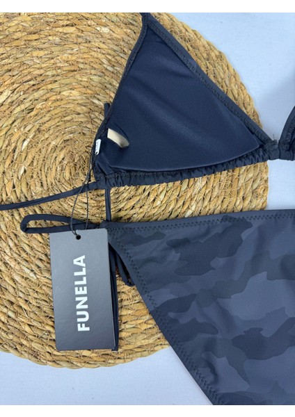 Asker Desenli Siyah Boyundan Bağlamalı Şık Üçgen Bikini Takımı indirimleri
