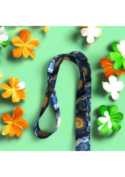 Yıldızlı Gece yorumu staffy yaka ipi ve kartı fiyatları