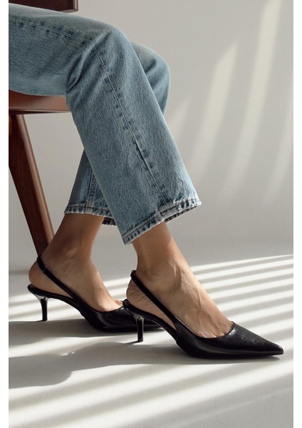 Famous Siyah Topuklu Ayakkabı modelleri