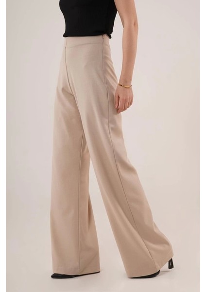 Bol Paça Yandan Fermuarlı Krem Kumaş Pantolon modelleri
