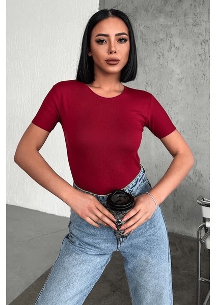 Rahat ve Şık Kısa Kollu Bisiklet Yaka Likralı Viskon Penye Body Bordo ( Lisinya )