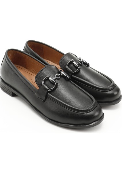 Kadın Siyah Tokalı Hakiki Deri Loafer Ayakkabı