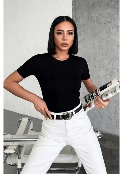 Rahat ve Şık Kısa Kollu Bisiklet Yaka Likralı Viskon Penye Body Siyah ( Lisinya )