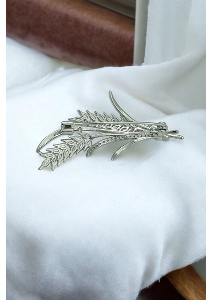 Premium Taşlı Yaprak Broş 8104