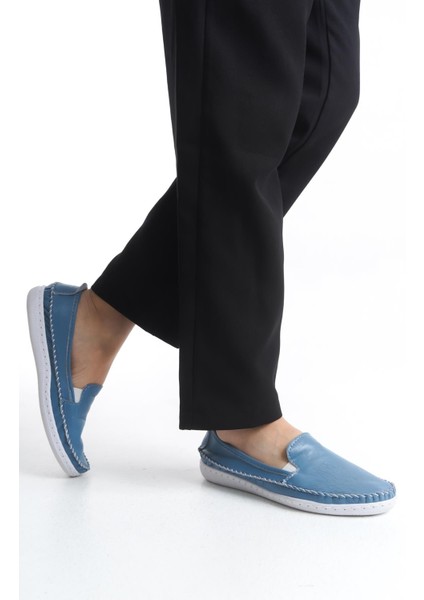 Kadın Deri Yanı Lastikli Babet Dikişli Slip-On Tam Kalıp Günlük Ayakkabı