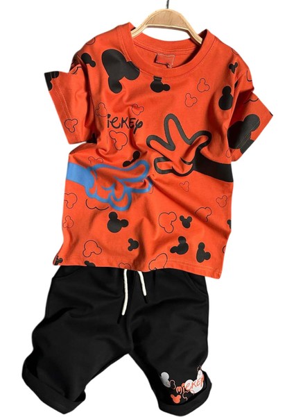 Erkek Çocuk Parmak ve Ayıcık Baskılı Turuncu T-Shirt Şortlu Takım