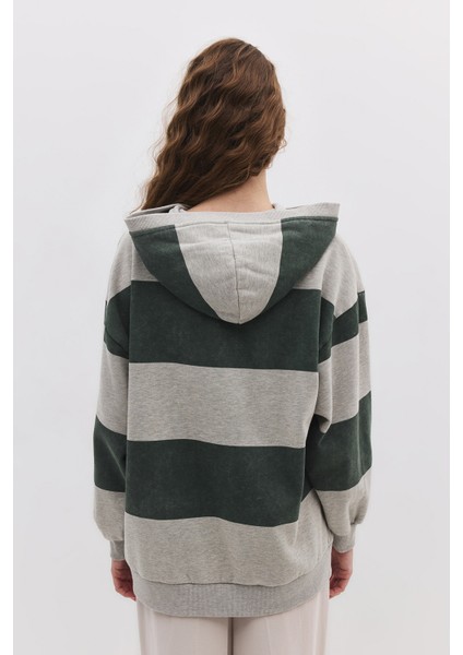 Kapüşonlu Çizgili Sweatshirt