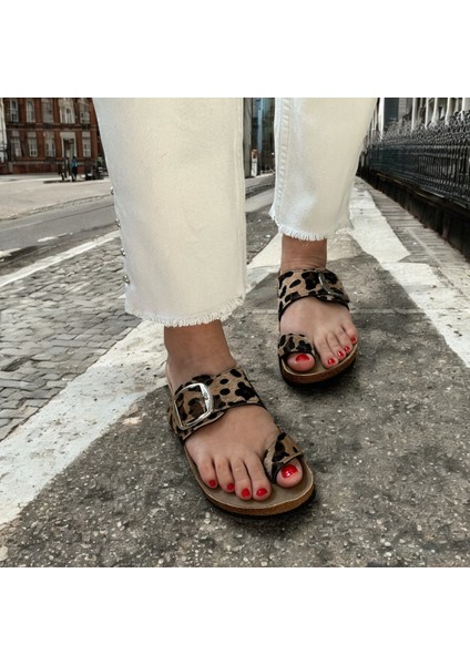 Tek Tokalı Leopar Parmak Arası Terlik fiyatları
