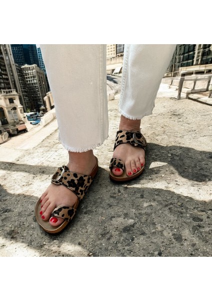 Tek Tokalı Leopar Parmak Arası Terlik fırsatları