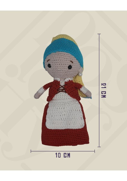Inci Küpeli Kız - Amigurumi Bebek 21 cm - El Yapımı Sanatsal Örgü Oyuncak