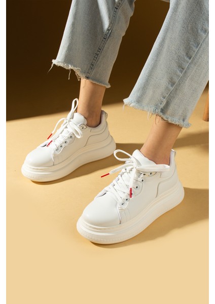 Yüksek Taban Bağcıklı Comfort Kadın Sneakers 36-1050-25