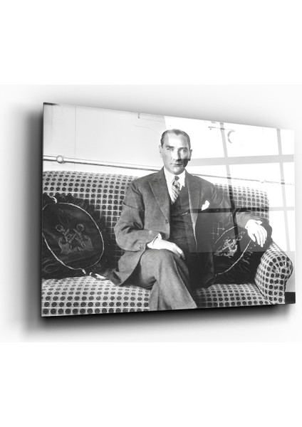 Mustafa Kemal Atatürk Siyah Beyaz Cam Tablo- Ev ve Ofis Dekorasyonu- Modern-Atatürk fırsatları