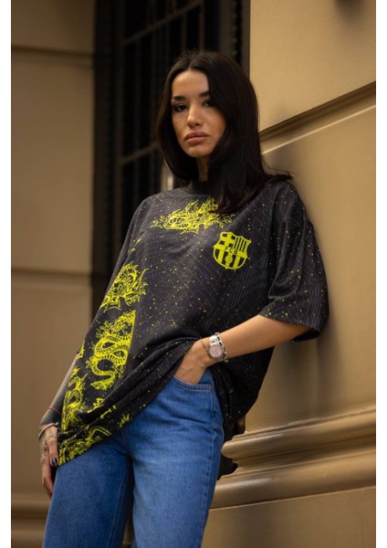 Barcelona Ejderha Oversize Unisex T-Shirt modelleri