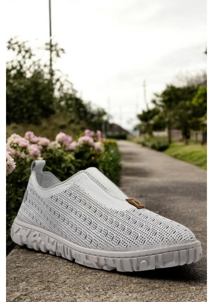 D25ya-665 Beyaz Deri Tam Ortopedik Casual Kadın Günlük Ayakkabı