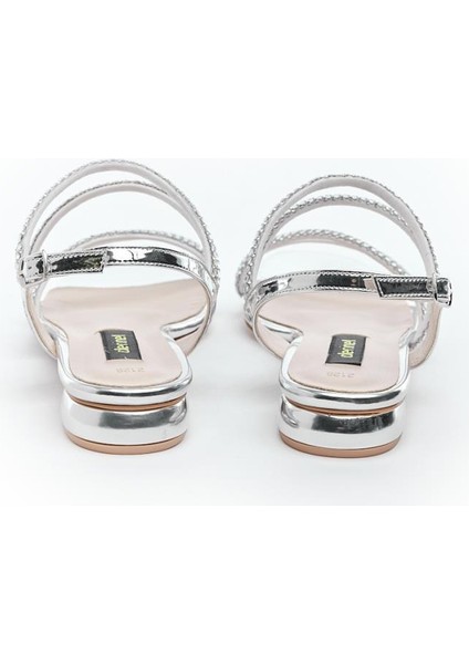 Bilekten Bantlı Taşlı Kadın Babet fırsatları