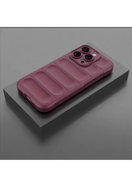 Apple iPhone 15 Pro Max Uyumlu Optimum Kamera Lens Çerçeveli Silikon Kılıf indirimleri