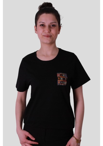 Etnik Desen Siyah Kadın T-Shirt