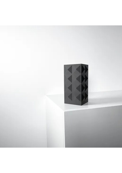 Şekil Desenli Geometrik Modern Siyah Vazo