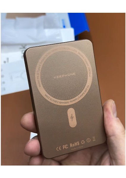 PB34 10.000 Mah 20W Kablosuz Şarjlı Kolay Taşınabilen Magsafe Pd Hızlı Şarj Mini Powerbank