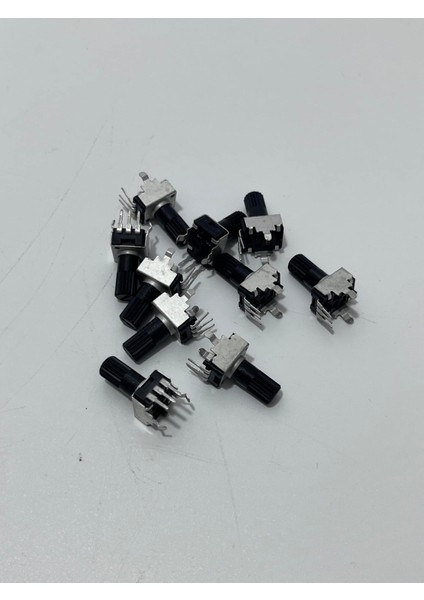 10K Dikey 12.5mm Potansiyometre RV09 10 Adet