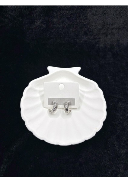 Gümüş Kaplama Dokulu Yarım Halka Küpe fırsatları