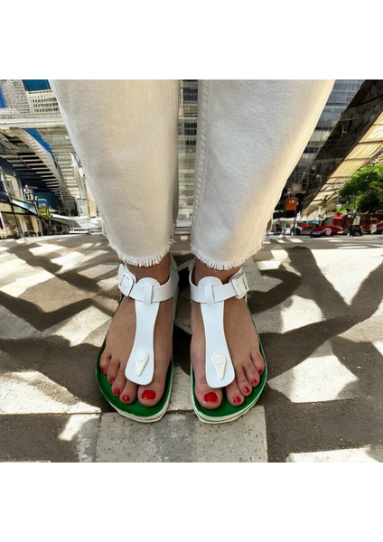 Parmak Arası Sandalet